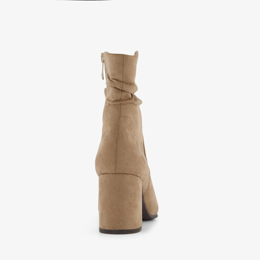 Marco Tozzi dames enkellaarsjes met hak beige