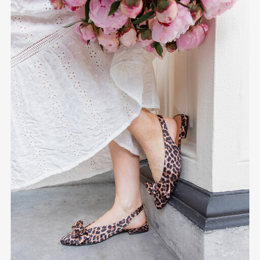 Dames slingbacks met strik en panterprint