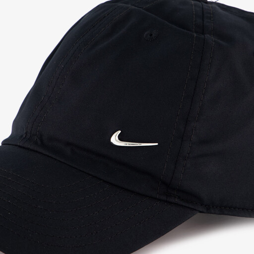 Swoosh pet zwart