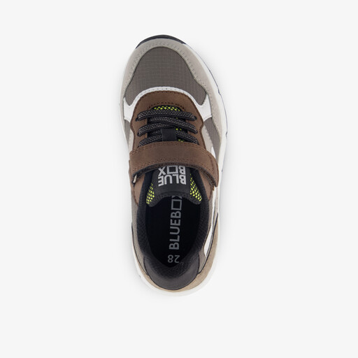 Jongens sneakers met airzool bruin