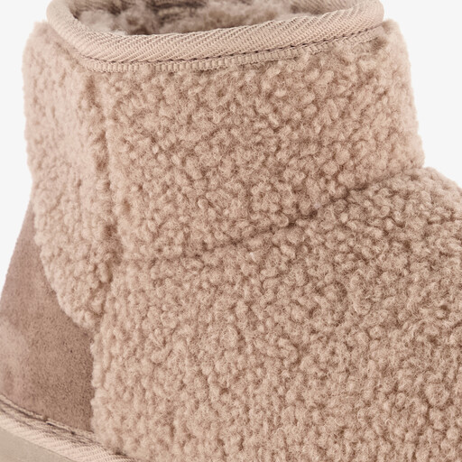 Gevoerde teddy pantoffels beige
