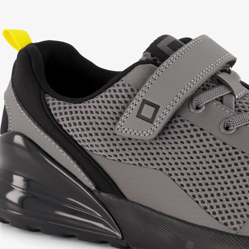 Jongens sneakers grijs zwart