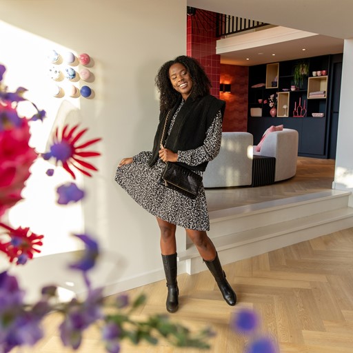 Dames jurk met witte print