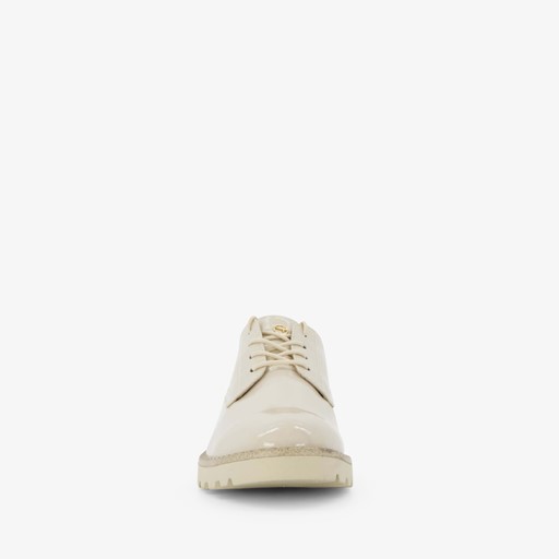 Dames lak veterschoenen beige