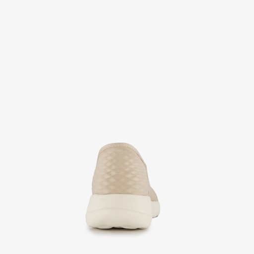 Slip-ins: Go Walk sneakers beige
