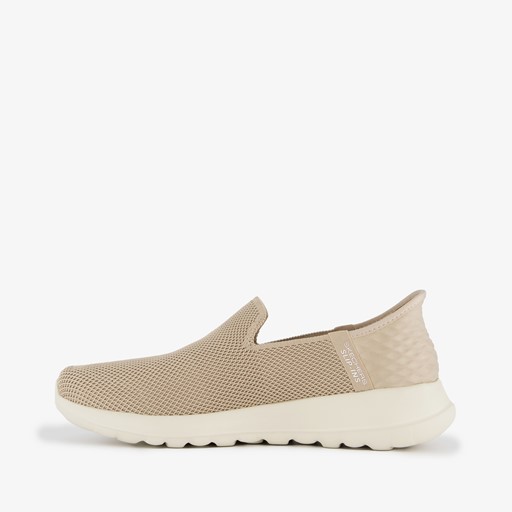 Slip-ins: Go Walk sneakers beige