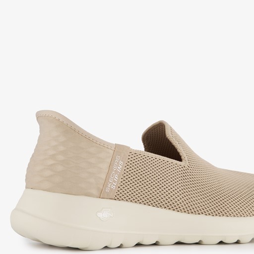 Slip-ins: Go Walk sneakers beige