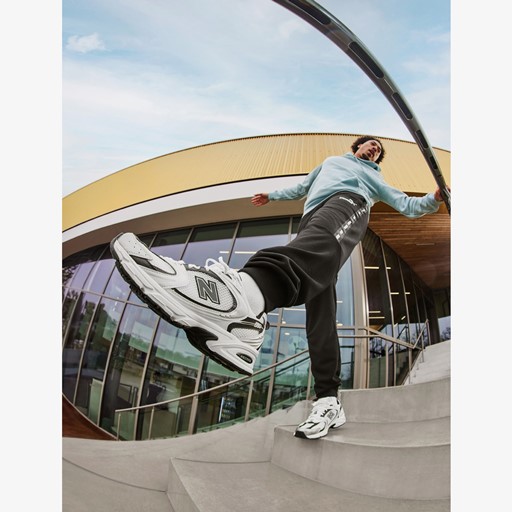 MR530 heren sneakers wit zwart