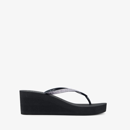 Dames teenslippers met sleehak