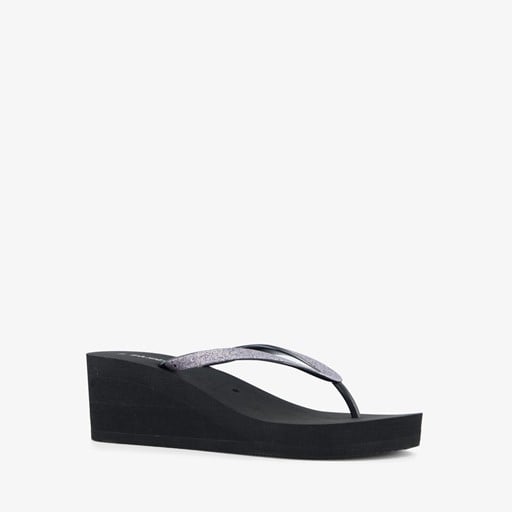 Dames teenslippers met sleehak