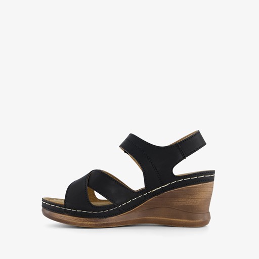 Dames sandalen met sleehak zwart