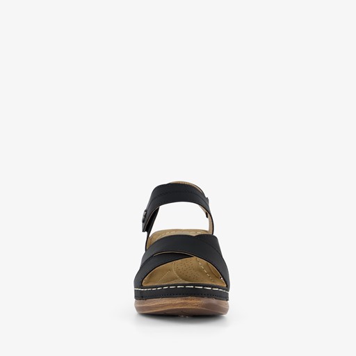 Dames sandalen met sleehak zwart