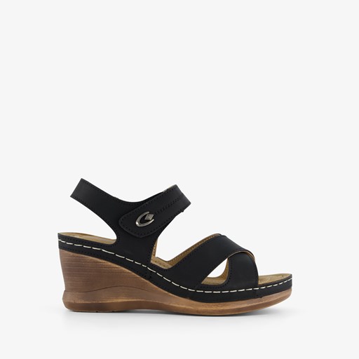Dames sandalen met sleehak zwart