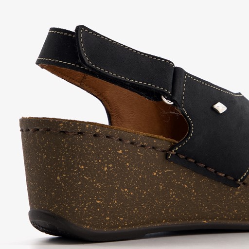 Leren dames sleehak sandalen zwart