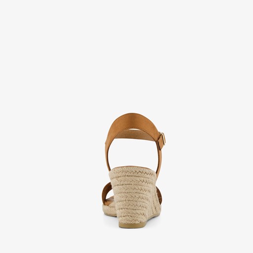 Dames espadrilles met sleehak cognac