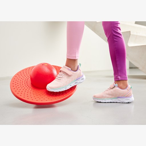 Meisjes sneakers roze met klittenband