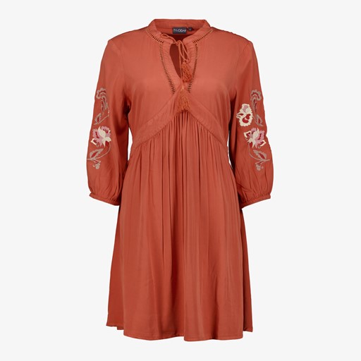 Dames jurk met geborduurde mouwen oranje