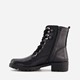 Leren veterboots met brede veters