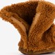 Kinder sloffen beertje bruin