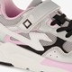Metallic sneakers met roze details