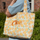 Dames shopper met citroenen