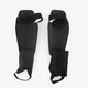 Charge Shinguards scheenbeschermers zwart wit