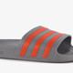 Adilette Aqua heren badslippers grijs rood