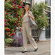 Dames top met structuur in stof beige