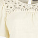 Dames T-shirt met borduursel wit