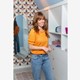 Dames top met ruches oranje